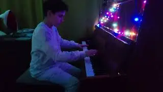Mr.Kitty-After Dark on the piano. Mr.Kitty-After Dark на пианино.