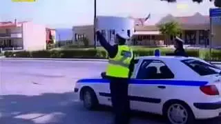 Прикололся над ментом