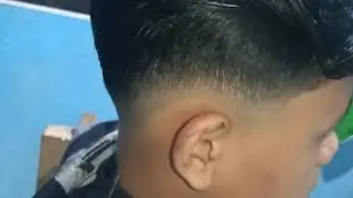 motong rambut anak sekolah