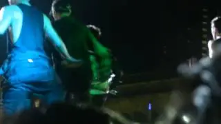 [HD Fancam] Seungri (Big Bang) - Strong Baby @ F1 Singapore Grand Prix (20 Sep 2013)
