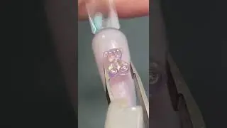 Как крепить ОБЪЕМНЫЕ ФИГУРКИ на ноготь?👌🏻