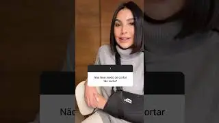 Modéstia à parte, com crase.