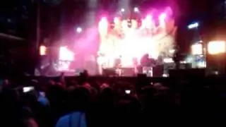 Hole - Jeremy Interlude/Courtney Talking (Bumbershoot, Seattle, 2010).