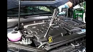 TUTORIAL Cum să speli  motorul mașinii!