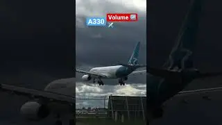 Airbus A330 Landing Toronto Pearson