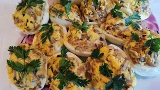 Фаршированные яйца с шампиньонами