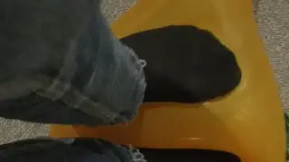 POV Stomp to pop balloons