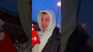 Приехал с другого конца страны ради нее❤️