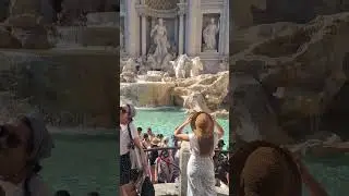 FONTANA DI  TREVI #rome #fontanaditrevi #italy