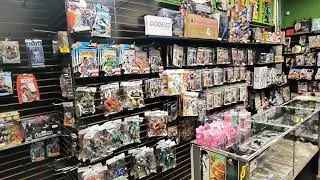 First time recording inside a comic book store, I found some pretty neat stuff for the collection