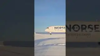 Boring 787 landing in Antarctica #aviation #aviationlovers #boeinglovers #icerwy