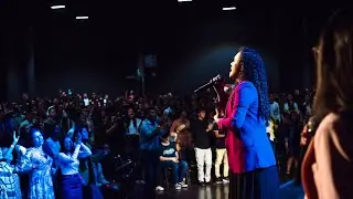 Vamos a Adorar al Rey - Medley Solangie Rodríguez ft. Coro Distrito Uno - INVESTIDOS2023