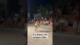 А дождь на окнах рисует🎷(кавер Антон Токарев, оригинал HI-FI).Лучшие зрители на лучшей площадке!