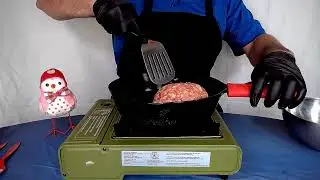 Homemade Southern style Biscuits and Gravy | Quick n Easy Recipe | The BIRD Chef