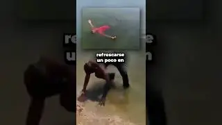 A police officer in India gets the scare of his life when he pulls a man out of a lake ☠️🤔 