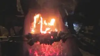 Лето, друзья и шашлык.