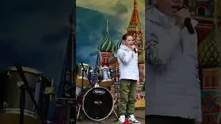 Военная песня из к/ф В небе ночные ведьмы поет Марк Губанов #music #singing  #9may #песниовойне