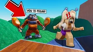 Hunchbacked monkey invaded Murder Mystery 2! 😂 [Roblox]