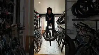 BMX IN THE SHOP