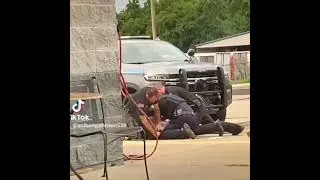 Arkansas Cops Suspended for Brutal Beating of Man in Viral Video