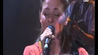 09. Emiliana Torrini - Nothing Brings Me Down (eurockéennes 2009)
