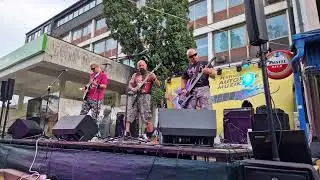 Amors Arrows Parallel Lines LIVE, SID 2024.