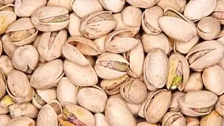 You've Been Cracking Pistachios Wrong Your Whole Life