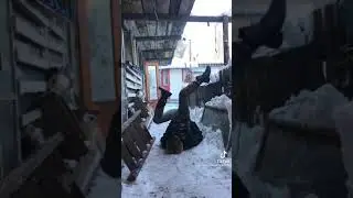 Брюс Ли вернулся😂😂😂