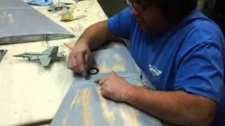 making panel lines on F-18 wing