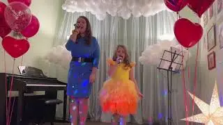 "Оранжевая песня" - Екатерина и Анастасия Шульгиновы/ Студия эстрадного вокала "Соло"