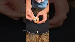 Как правильно варить яйца: техника варки 🥚