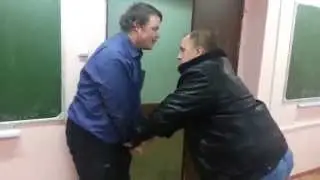 Самая эпичная драка двух толстяков...