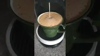 Как сварить кофе в кофемашине Dolce Gusto. Кофе Flat White Coconut☕