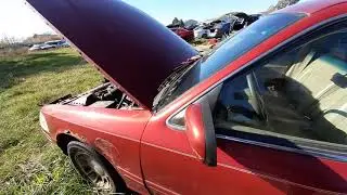 T1129C Ford Crown Vic 1998
