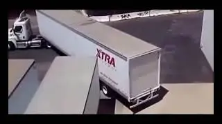 best truck driver  ( أمهر سائقي الشاحنات فى العالم )