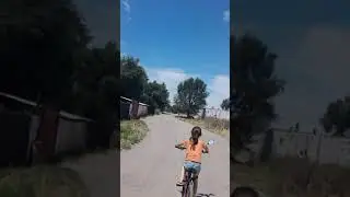 Смертельный номер слепой на велосипеде
