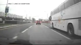 Желтая разметка запрета остановки на дублере Каширки в центр 2015 11