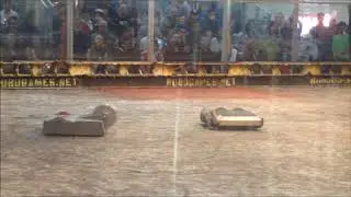 Robogames 2018 - Uppercut vs MANDiii
