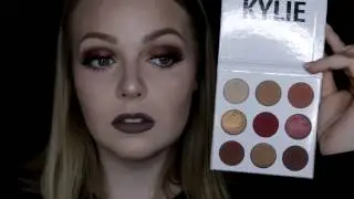 KYLIE JENNER BURGUNDY KYSHADOW | MELANIE RASMUSSEN | PALLETTE REVIEW