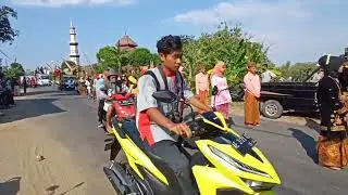 Ramainya Karnaval di Parang