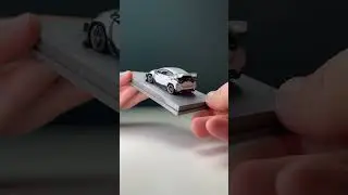 Tarmac Works 1/64 Pandem Yaris 