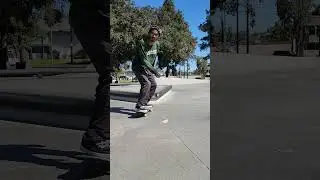 Skateboarding: Front side or Back side 50 50 (fifty fifty)