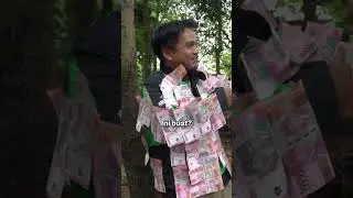 PINJEM JAKET!