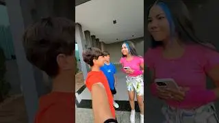 KISS OR SLAPPING?