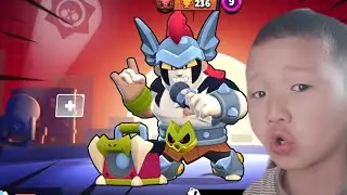 ИГРАЮ В БРАВЛ СТАРС (с братом)🔫👨🏻‍🎤🎤