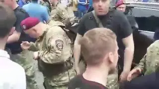 И снова Беркут? Кто на самом деле стрелял в Харькове 9 мая