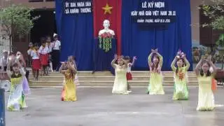 Cô giáo về bản - Mẫu giáo Hoa Mai
