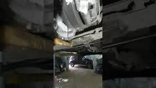 Lada Largus 8кл. Замена прокладки масленного насоса. Чудеса инженерной мысли.