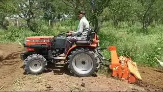 VST MT-225 TRACTOR