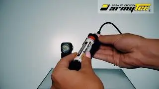 Armytek Elf C1 działa bez baterii